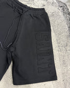 S / nero