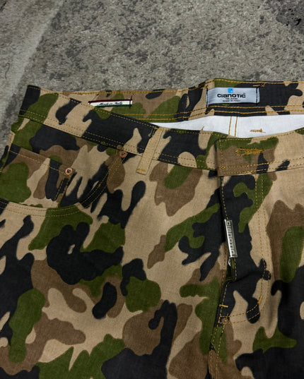 Bermuda Uomo Cianotic Taglie Army Max