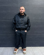 S / nero
