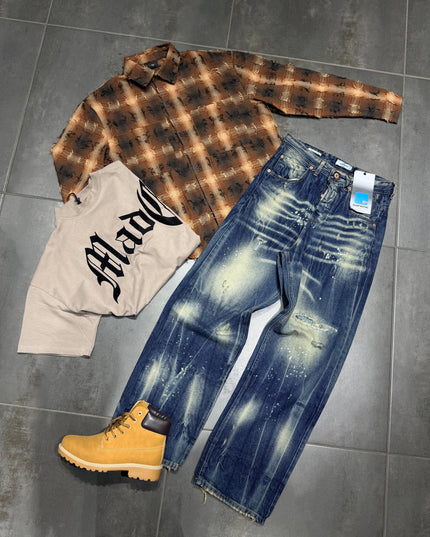 Camicia + Jeans + T-shirt
