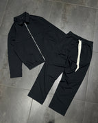 S / nero