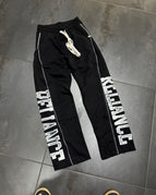 S / nero